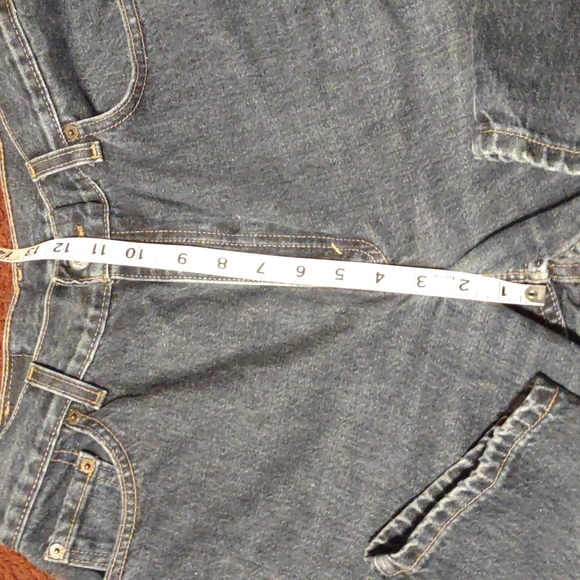 "Levi's" 550 brand. Relax d Tapered leg. Made in USA! High waisted. Size 12. - Picture 3 of 8
